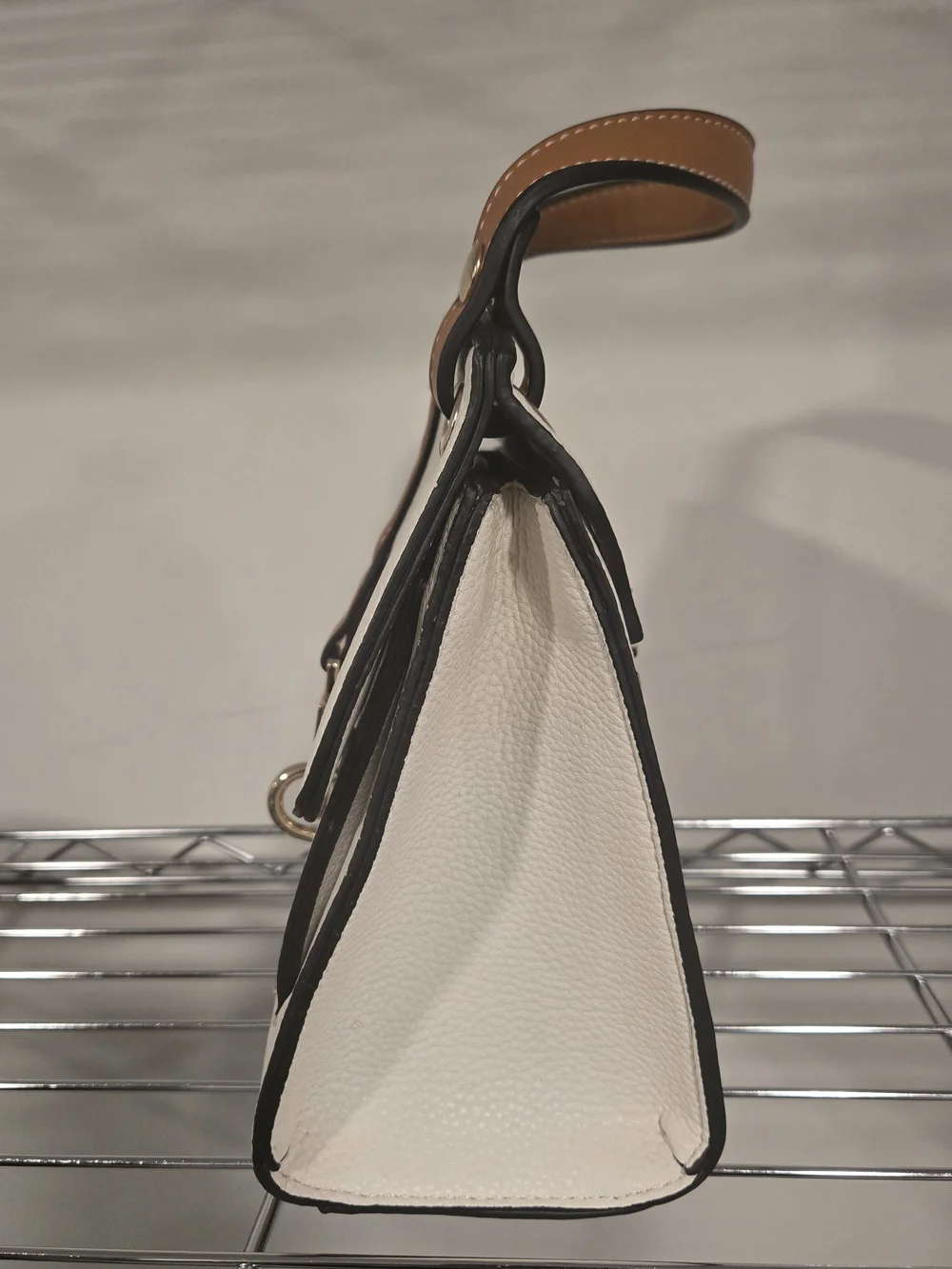 Simply Noelle White and Tan Top-Handle Satchel